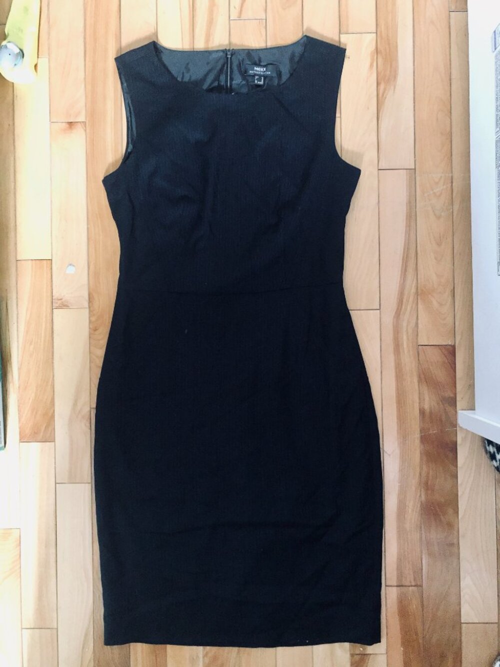 NWT Mexx Metropolitan Black Pinstripe Sheath Dress Size 34 Fitted Stretch Office - Picture 11 of 16